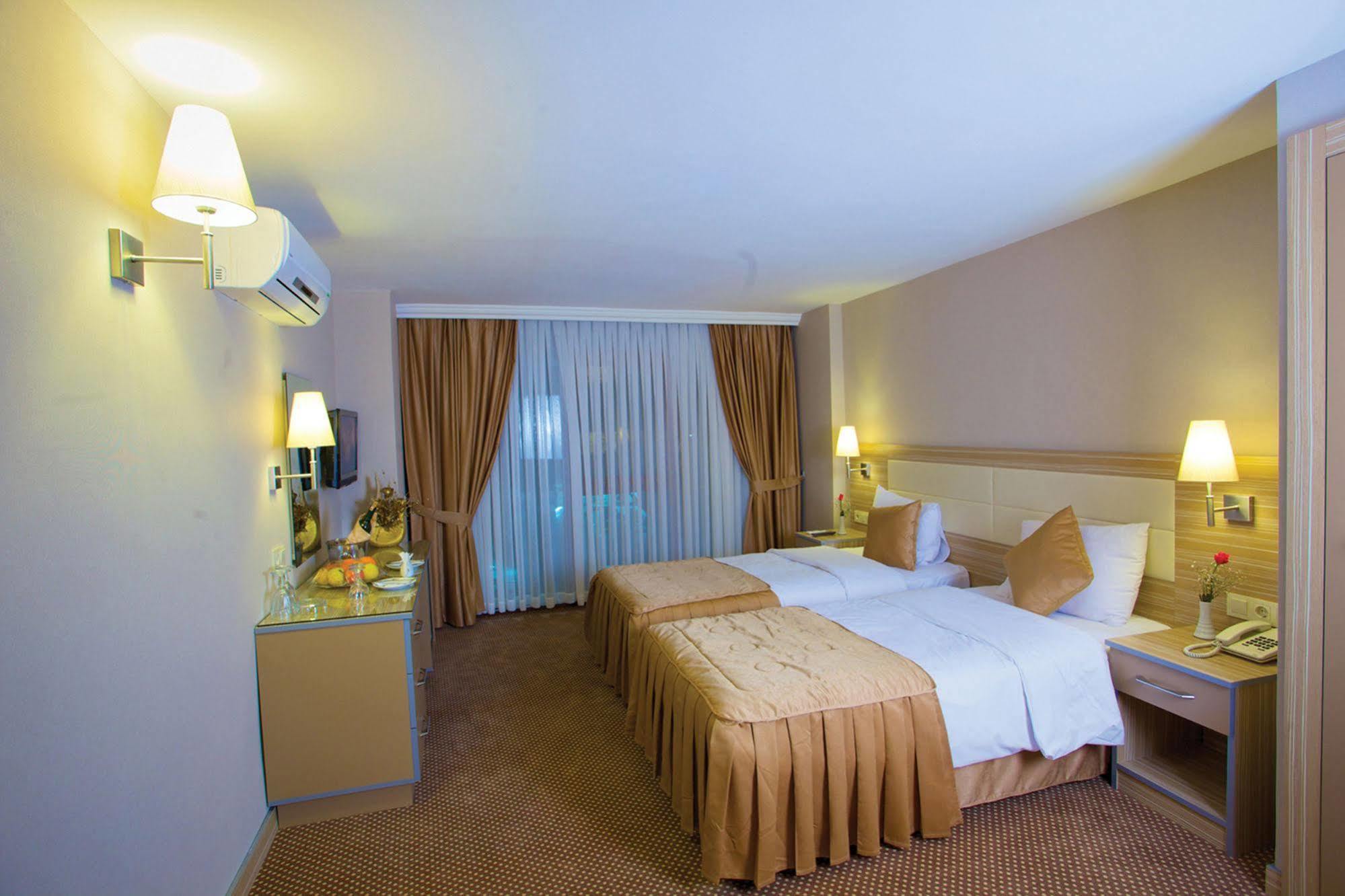 Hotel Grand Emin Stambuł Zewnętrze zdjęcie